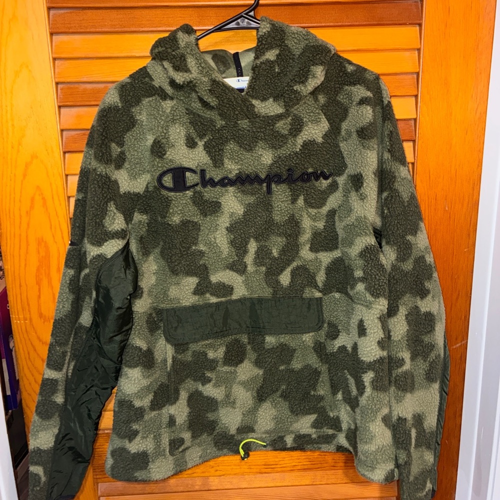 Champion Sherpa Hoodie Fleece Camo Pullover Retro- mens size large